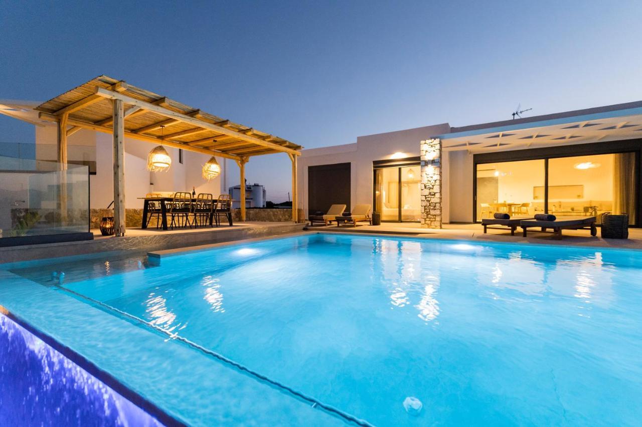 Grand Blue Villas Lachania Ngoại thất bức ảnh